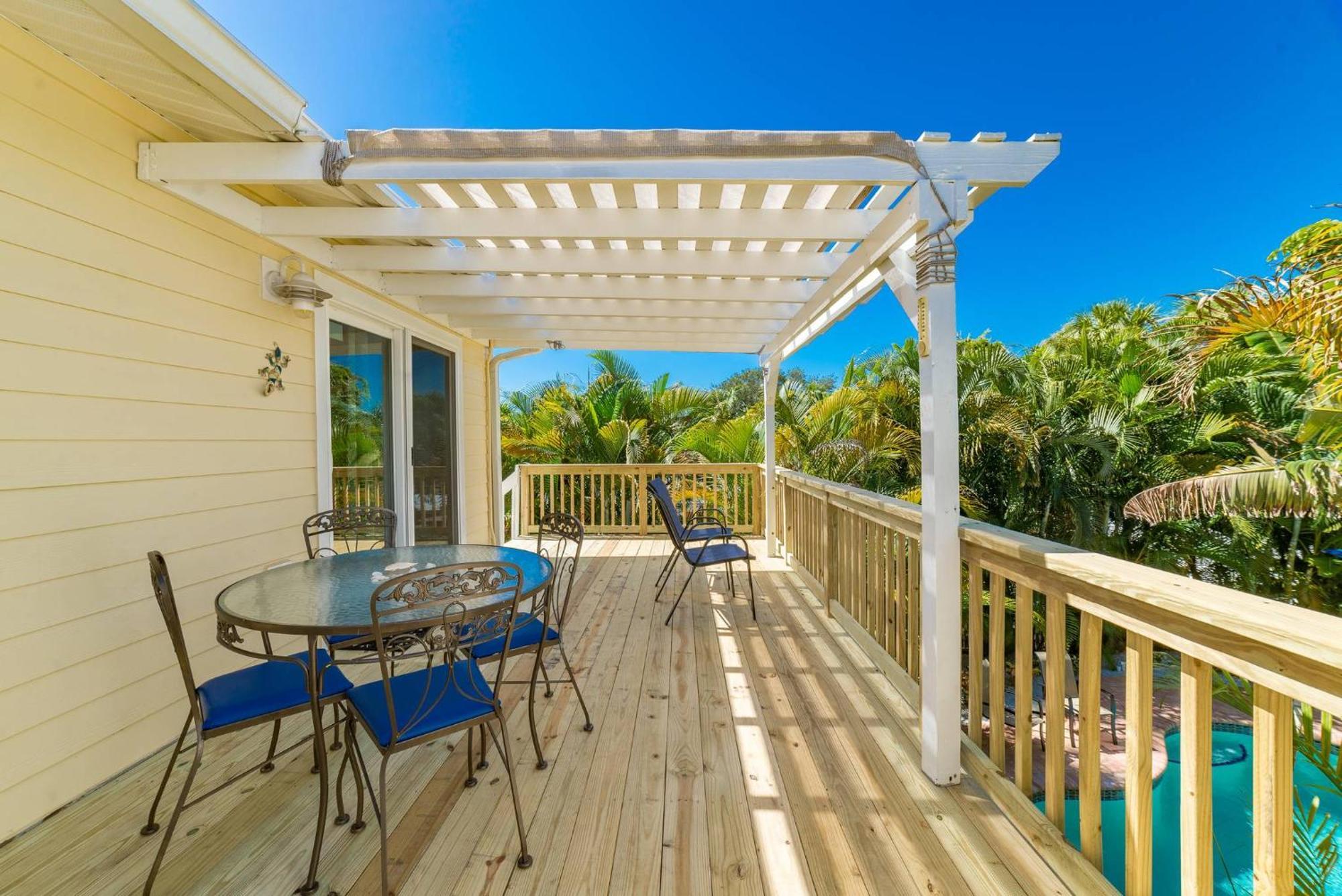 Island Girl West - Heated Pool Porches Beach Gear Walk To Beach Holmes Beach Exterior foto